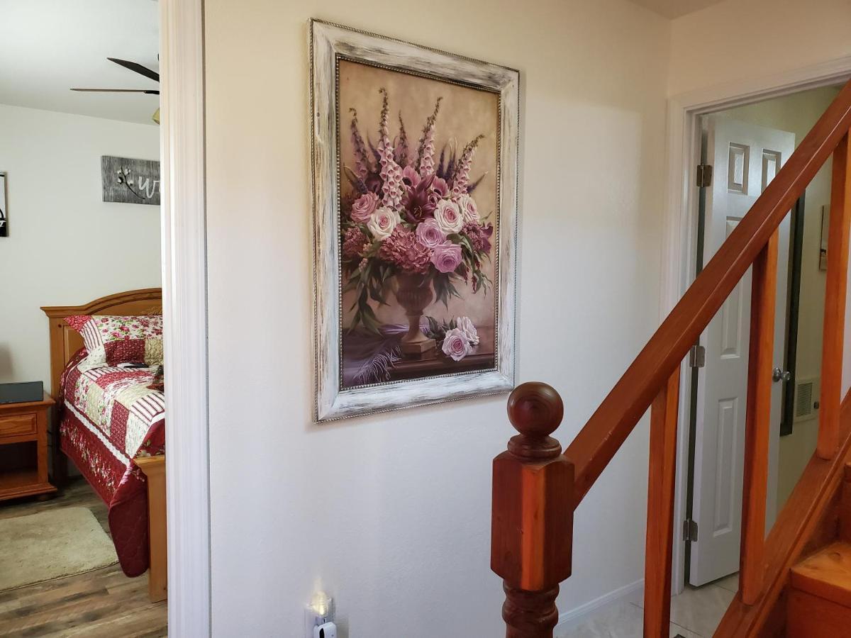 Villa A Cozy Loft In Templeton Esterno foto