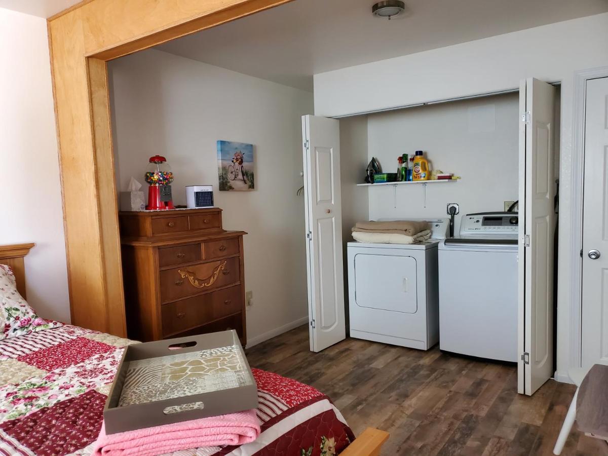 Villa A Cozy Loft In Templeton Esterno foto